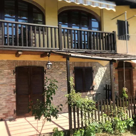 Piedmont Holidays Affittacamere Diano dʼAlba