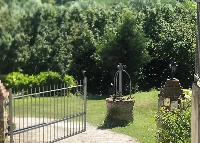 Piedmont Holidays 4* Diano dʼAlba