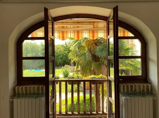 Piedmont Holidays 4* Diano dʼAlba